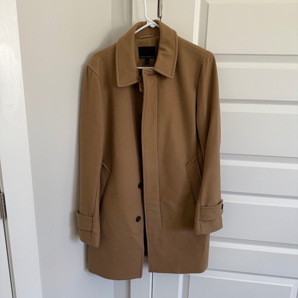 Banana Republic Italian Car Coat - Camel color - size small